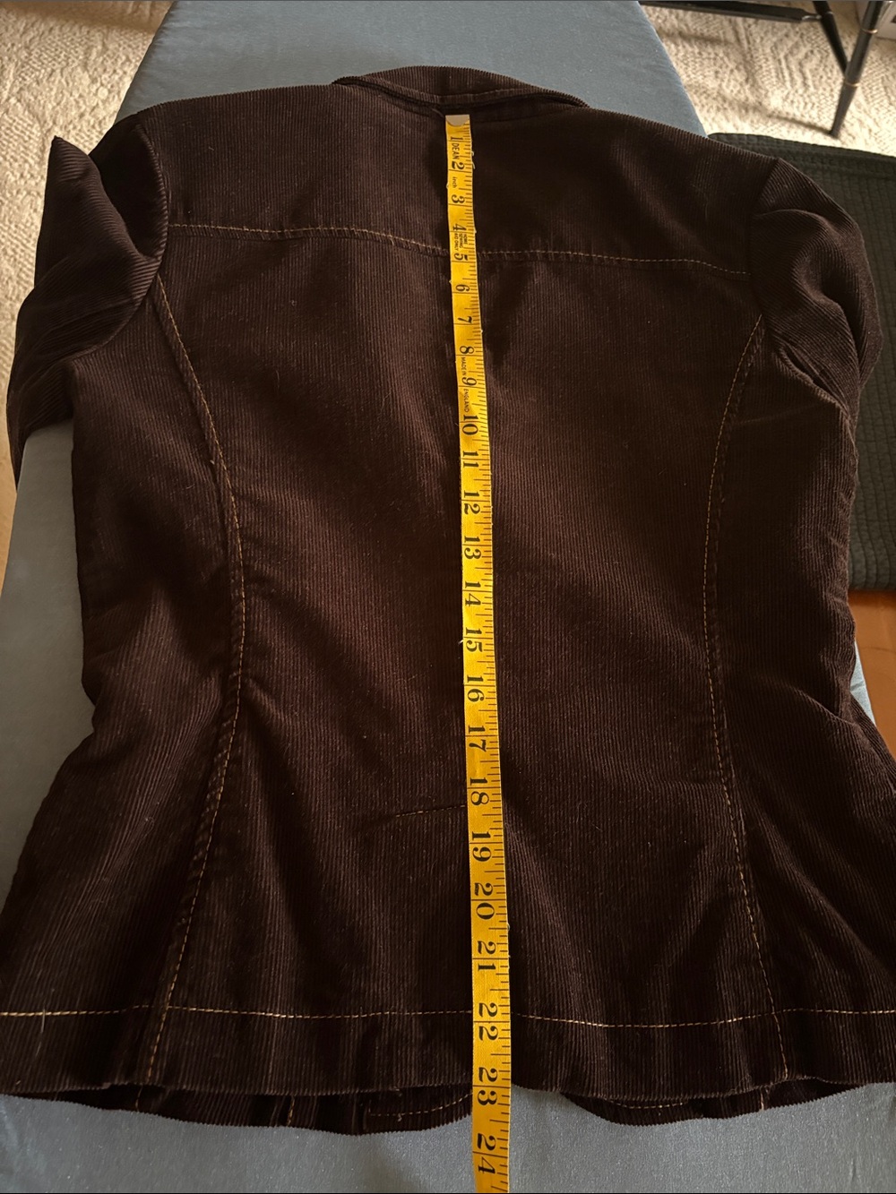 Boden - Adorable Women's Brown Corduroy Tailored Blazer with contrast seaming - Picture 7 of 7